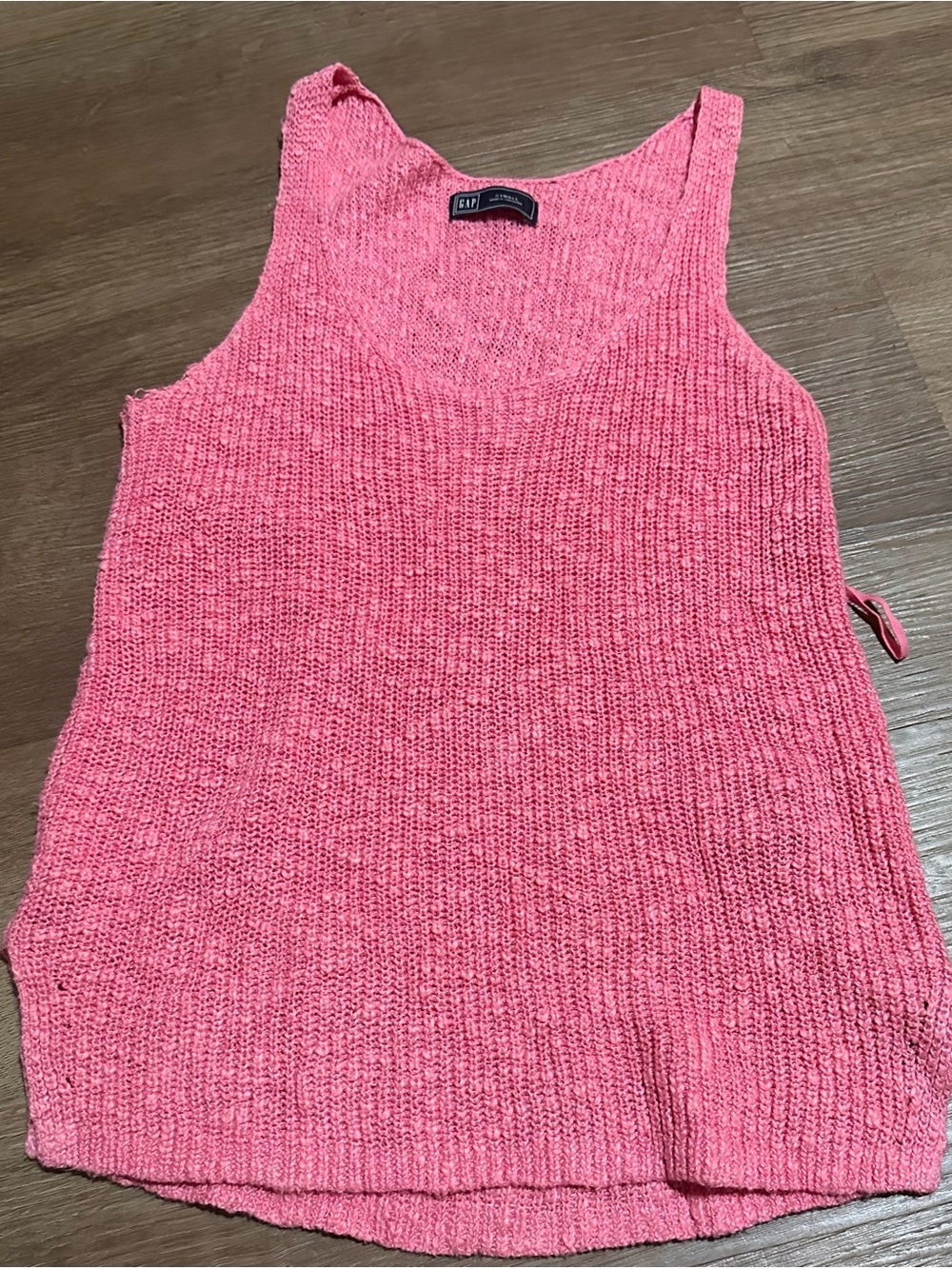 Gap knit tank